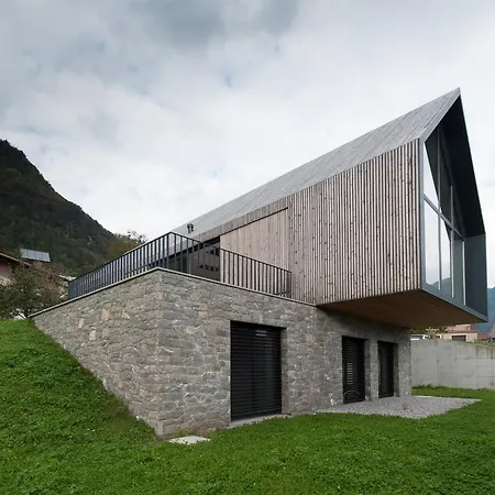 House Ruta